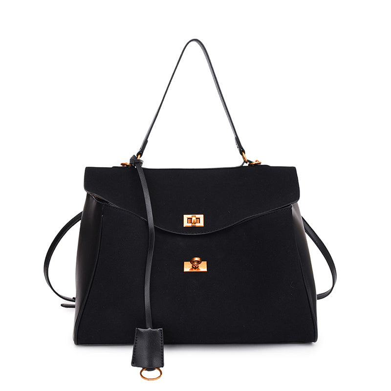 Vintage chamois leather tote bag featuring adjustable strap and premium hardware for stylish autumn accessory.