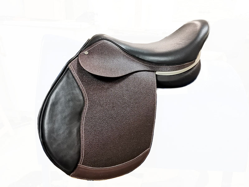 Premium Handcrafted Full-Grain Leather Riding Saddle