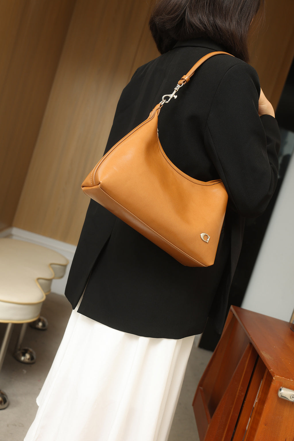 2026 Oil Wax Leather Vintage Tote Handbag