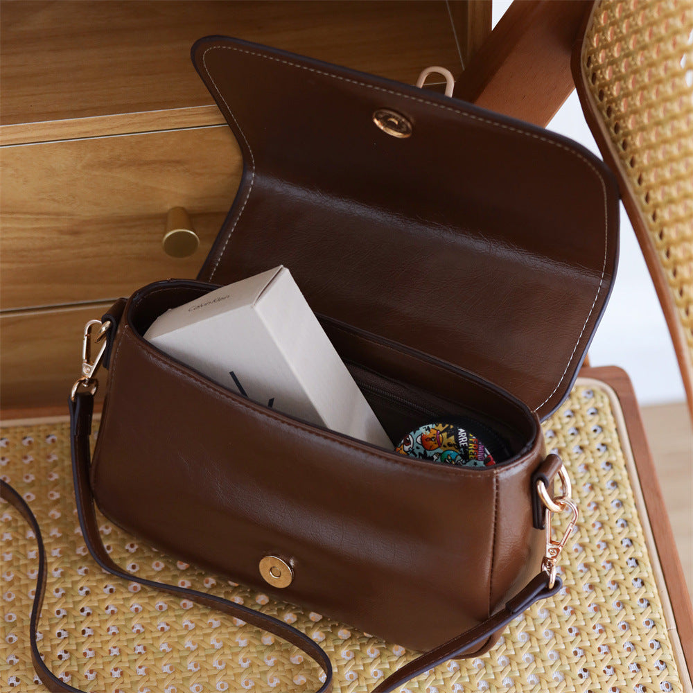 2026 New Fall Arrival Soft Leather Crossbody Flip-top Shoulder Bag